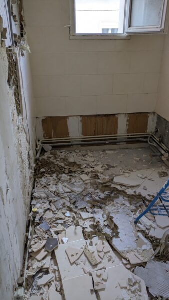 Rénovation salle de bain en cours – Nantes Viarme
