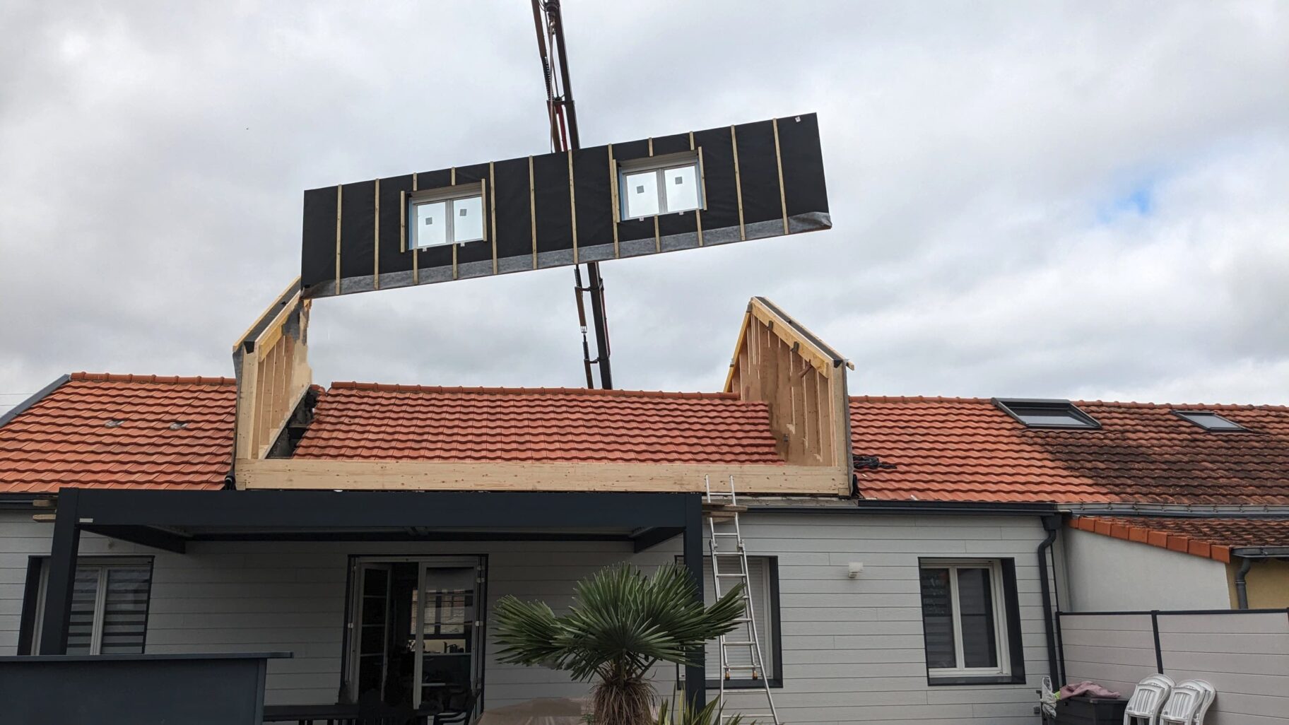 ossature bois surélévation maison Saint-Sébastien