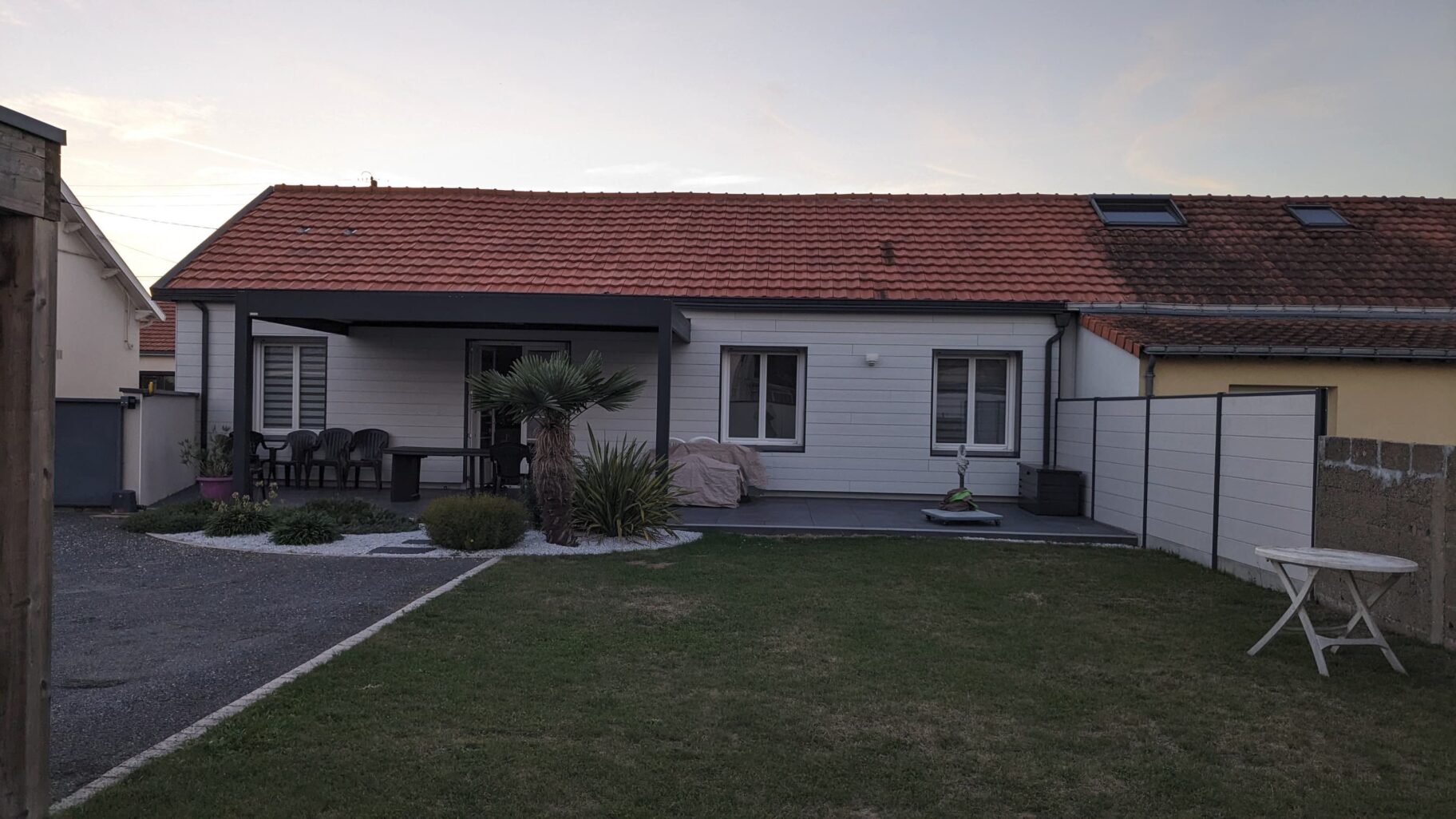 avant travaux surélévation maison Saint-Sébastien